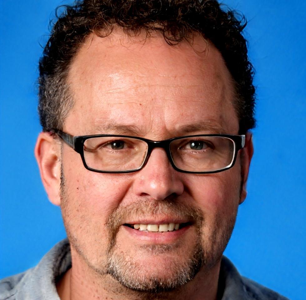 Valter Kuusisto headshot